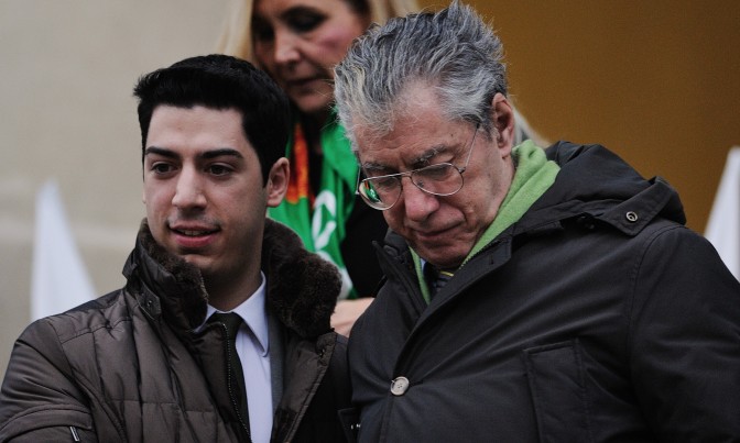 DUE CONSIDERAZIONI AL VOLO SULLO SCANDALO CHE STA SCUOTENDO LA LEGA E CHE HA COSTRETTO BOSSI ALLE DIMISSIONI