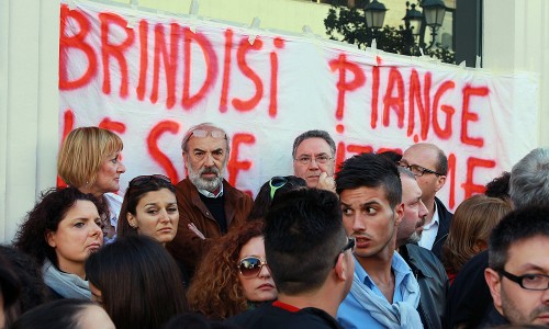 BOTTO A BRINDISI, ENTRA NELLO SPETTACOLO ANCHE TU !