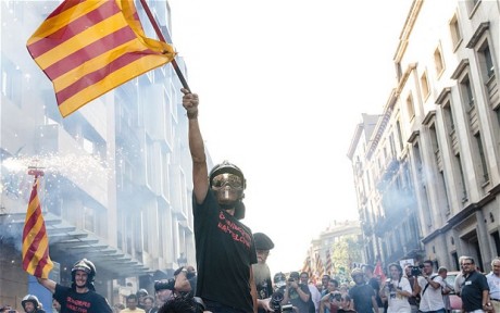 STAI MOLTO ATTENTA, ADORATA SPAGNA