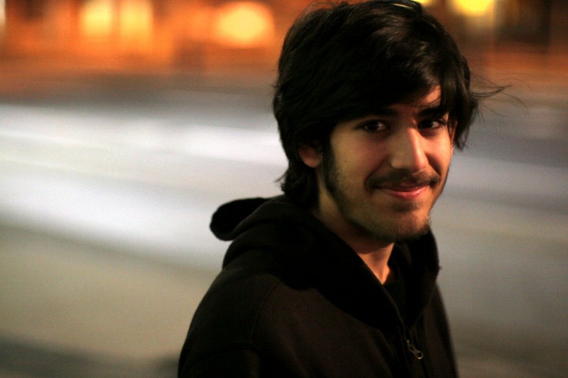 IL GOVERNO HA SPINTO AL SUICIDIO AARON SWARTZ ?