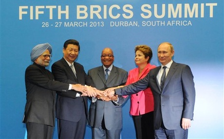 I BRICS ROMPONO LE LORO CATENE
