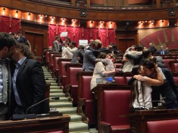 GRILLO E I GAY