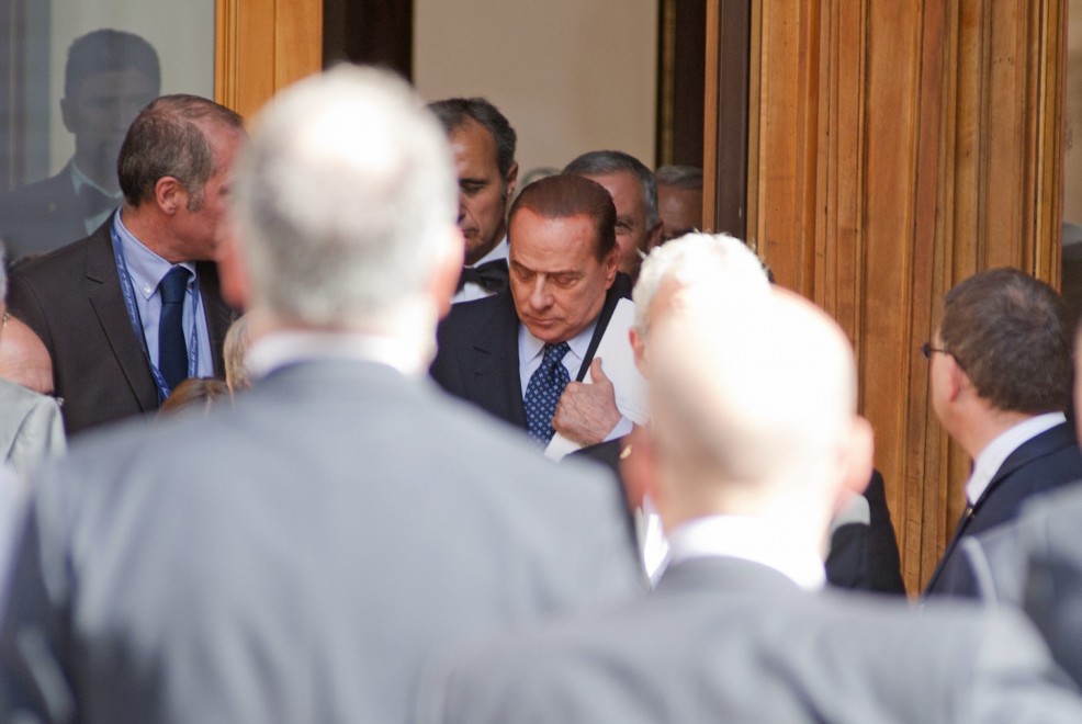 POST POLITICO, DEFINITIVO, (RELOAD, ORA SAPETE CONTRO CHI HA PERSO BERLUSCONI)
