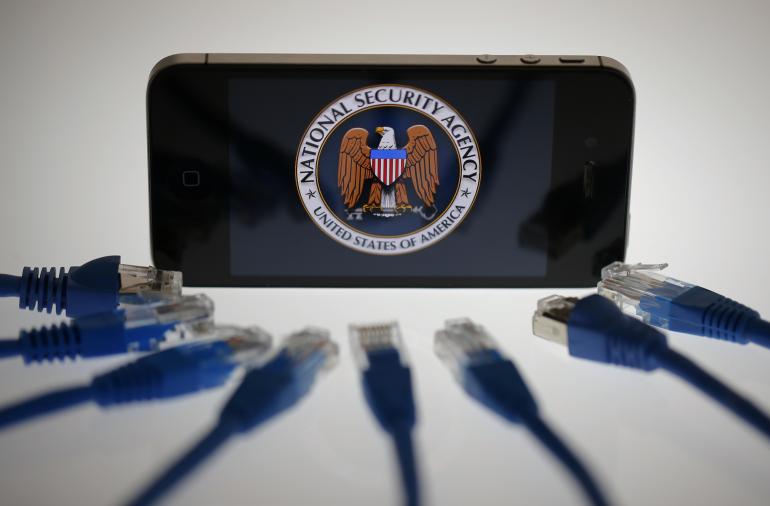 PERCHE’ L’ALLEATO CI SPIA ? NON CITTADINI DI GOOGLE MA SUDDITI DEI RICATTATORI NSA