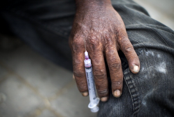 GRECIA: INFETTARSI DELIBERATAMENTE IL VIRUS DELL’HIV PER POTER RICEVERE UN SUSSIDIO MENSILE ?