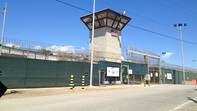 QUELLO CHE NON VORREBBERO FARCI VEDERE A GUANTANAMO
