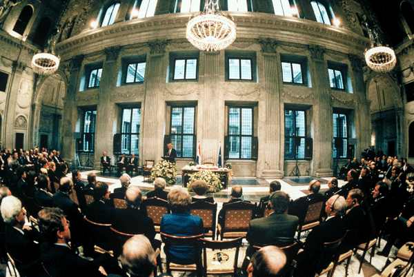 DAL TRATTATO DI MAASTRICHT IL DOMINIO DEL LOBBYING