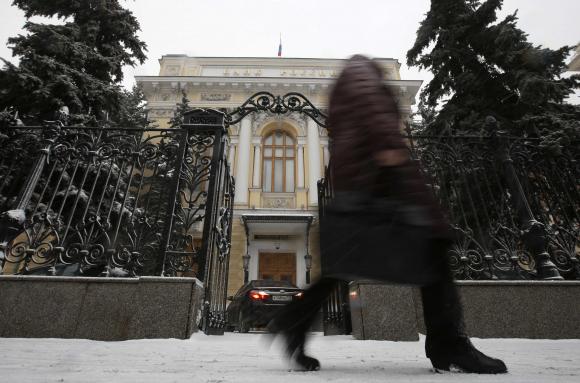 REINVENTARE IL SISTEMA BANCARIO: DALLA RUSSIA ALL’ISLANDA E ALL’ECUADOR