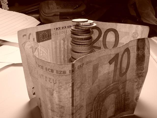 QUALI SONO I VERI MOTIVI DEI PROGETTI DI ABBANDONO DELLA MONETA CONTANTE ?