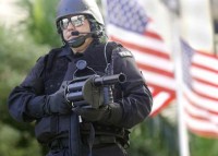 GUERRA E STATO DI POLIZIA: COMPLICITA’ DEL POPOLO AMERICANO