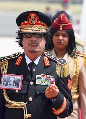 GHEDDAFI. QUANDO L' OSPITE E’ UN BEDUINO