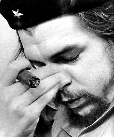 LA POLITICA ECONOMICA DEL CHE