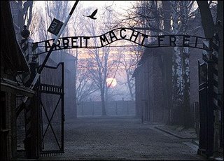 COSA PENSO IO, ANTISIONISTA E CRITICO DEI CRIMINI D’ISRAELE, DELL’ OLOCAUSTO