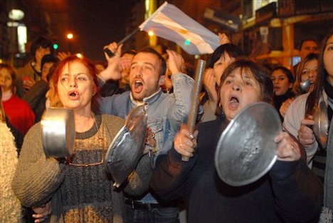 UN MESSAGGIO DALL’ ARGENTINA: IL NOSTRO SOSTEGNO AL POPOLO GRECO !