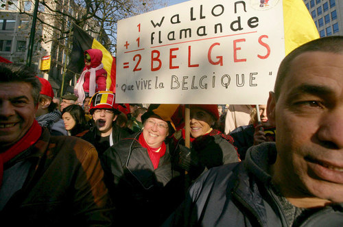 I FIAMMINGHI IN BELGIO COME LA PRIMA LEGA DI BOSSI E MIGLIO