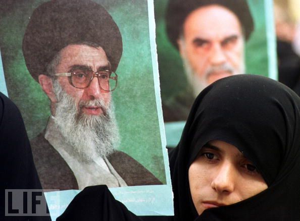 IMPARINO DAGLI AYATOLLAH