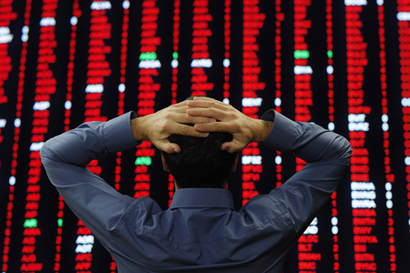 HOMO ECONOMICUS CONTRO PERSONA IN COMUNITA'
