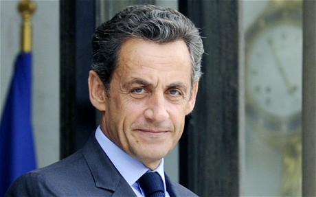 SARKOZY PROMETTE FORTI TAGLI MENTRE LE BANCHE FRANCESI CROLLANO