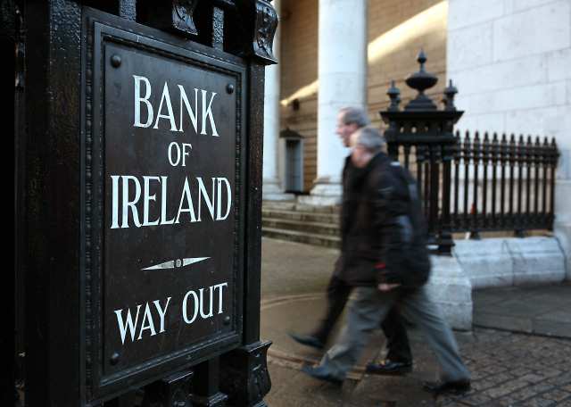 LA STORIA DELLA CRISI IRLANDESE DEL DEBITO