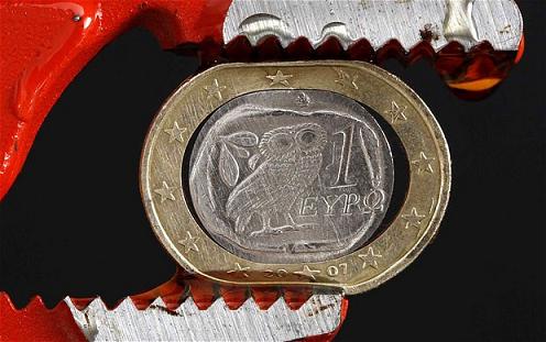LAVORATORI DELL’EUROPA UNITEVI, AVETE DA PERDERE SOLO LE CATENE DELL’EURO