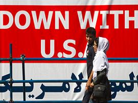 GLI STATI UNITI VOGLIONO UNA GUERRA A COLPI DI SWIFT CONTRO L'IRAN