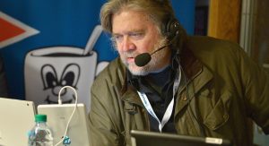breitbart-ha-elogiato-la-campagna-di-donald-trump-per-lassunzione-di-stephen-bannon