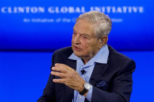 Guerra aperta di Soros e altri Mega-Donatori contro Donald Trump