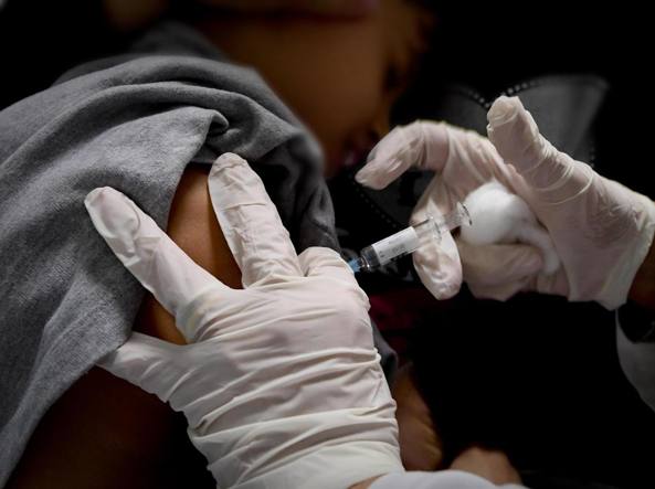Le vaccinazioni, e il resto