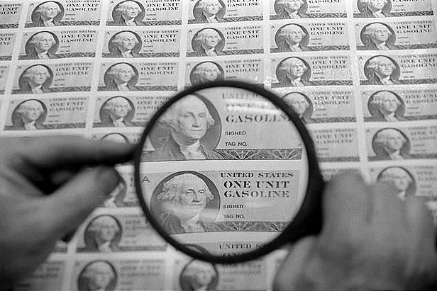La fine del (petro)dollaro: che cosa la Federal Reserve non vuole che tu sappia