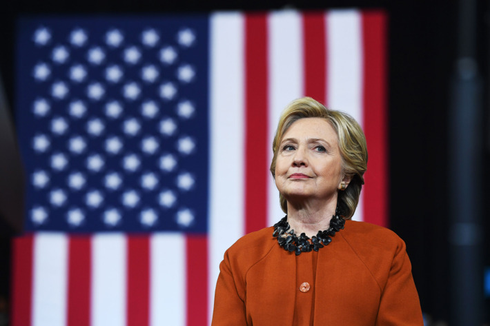 Hillary si e'inventata la Russia come capro espiatorio per salvarsi la campagna elettorale