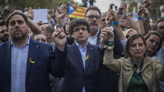 L’indipendenza catalana e il suo Badoglio sono già finiti. Ora parliamo di cose serie, per favore?