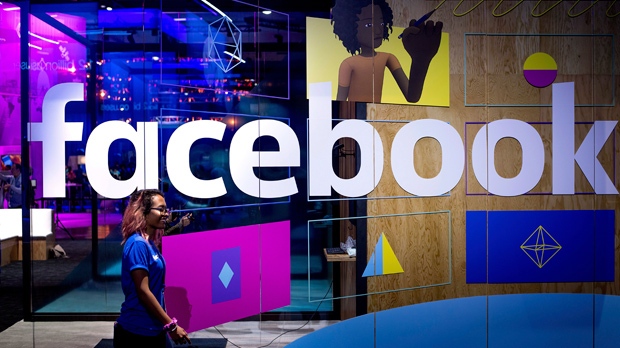 Facebook o Russia: Chi è la vera minaccia ?