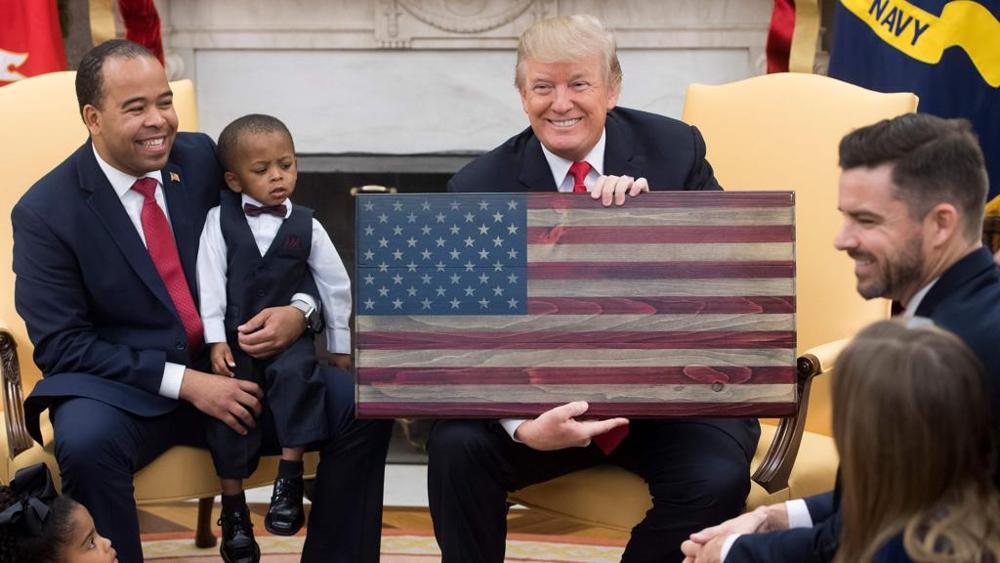 MAGARI OBAMA AVESSE TASSATO COME TRUMP. CHE STAMPA DI MERDA ABBIAMO