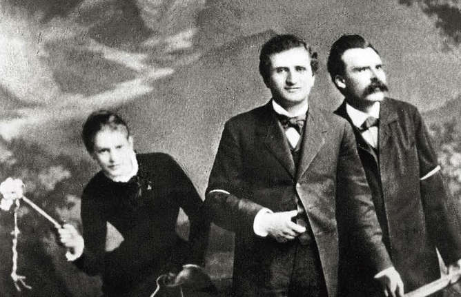 Nietzsche e il cretinismo degli atteggiamenti femminei