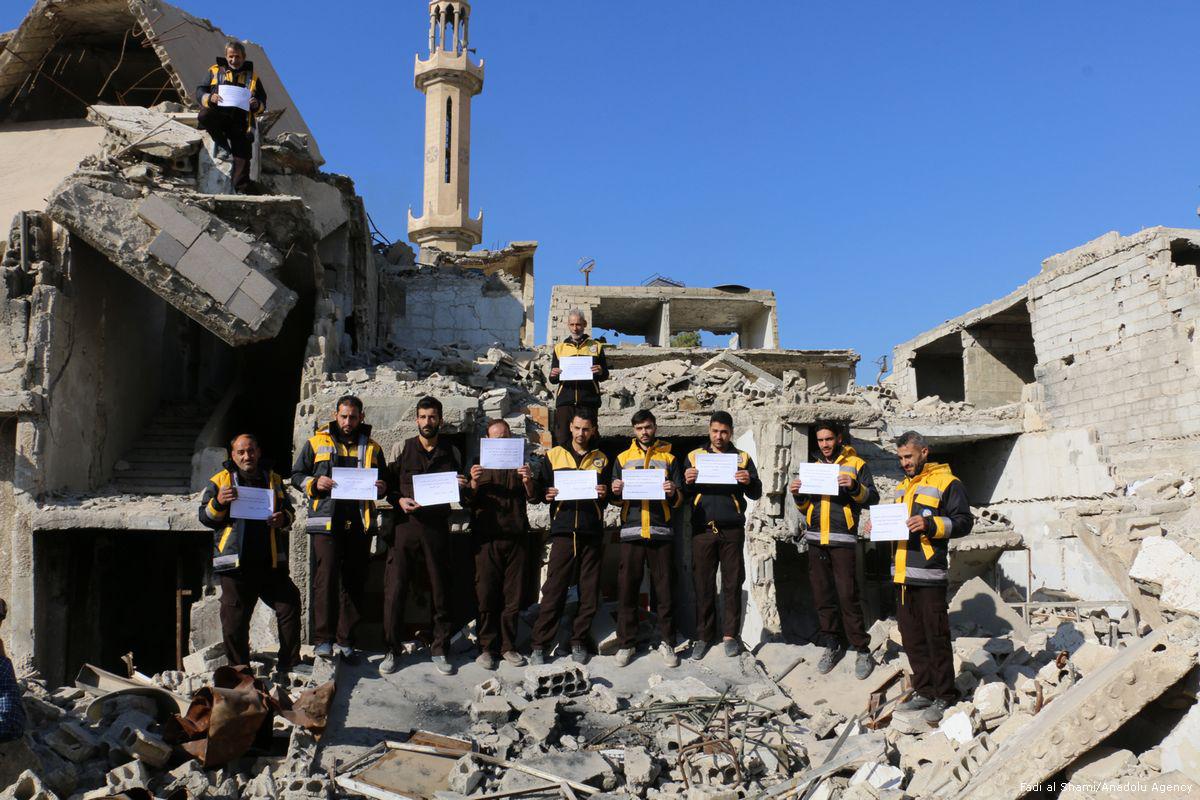 Gli Stati Uniti congelano i finanziamenti per l'unità di soccorso dei Caschi Bianchi siriani