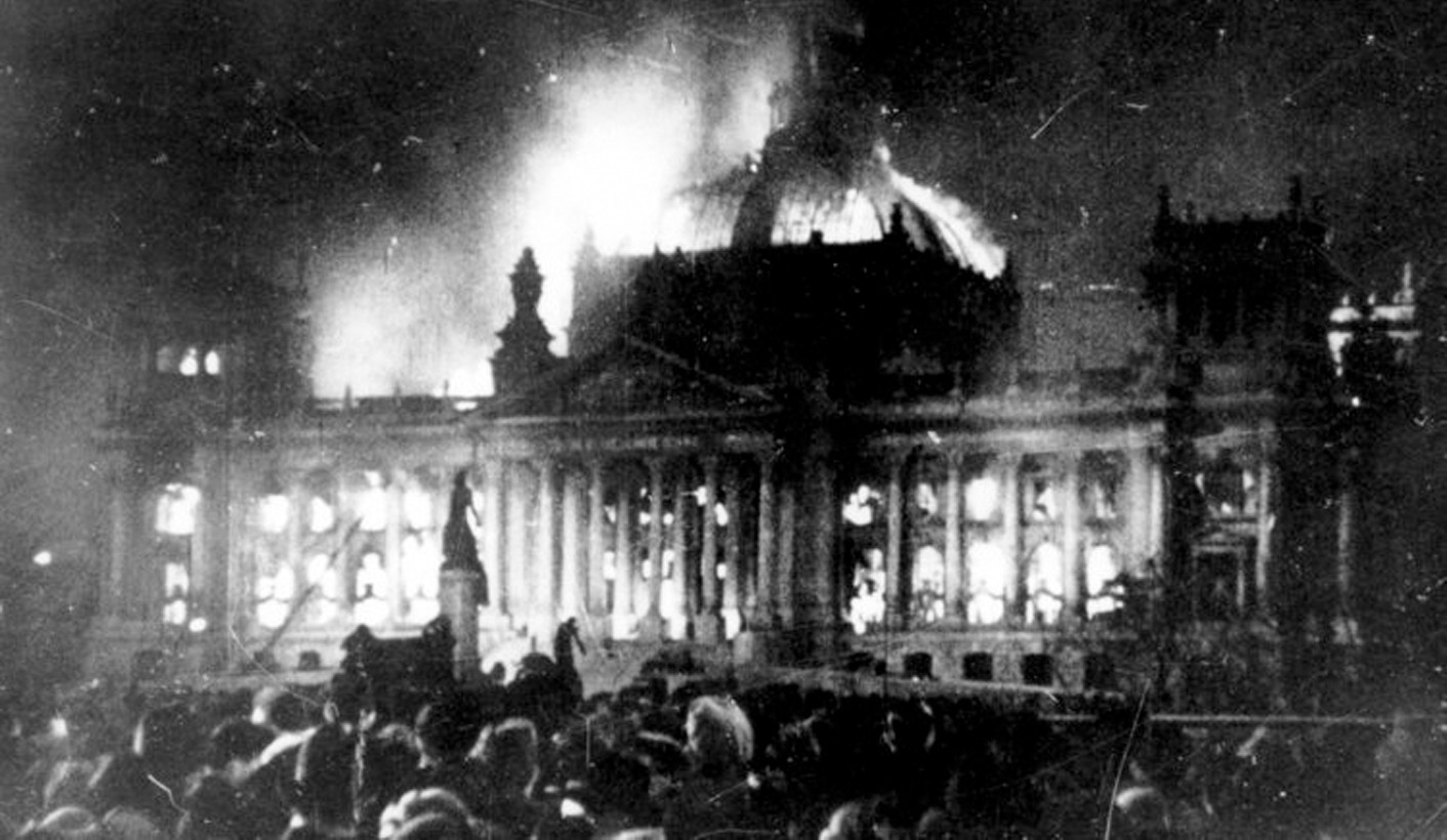 Il Reichstag è pronto a bruciare di nuovo