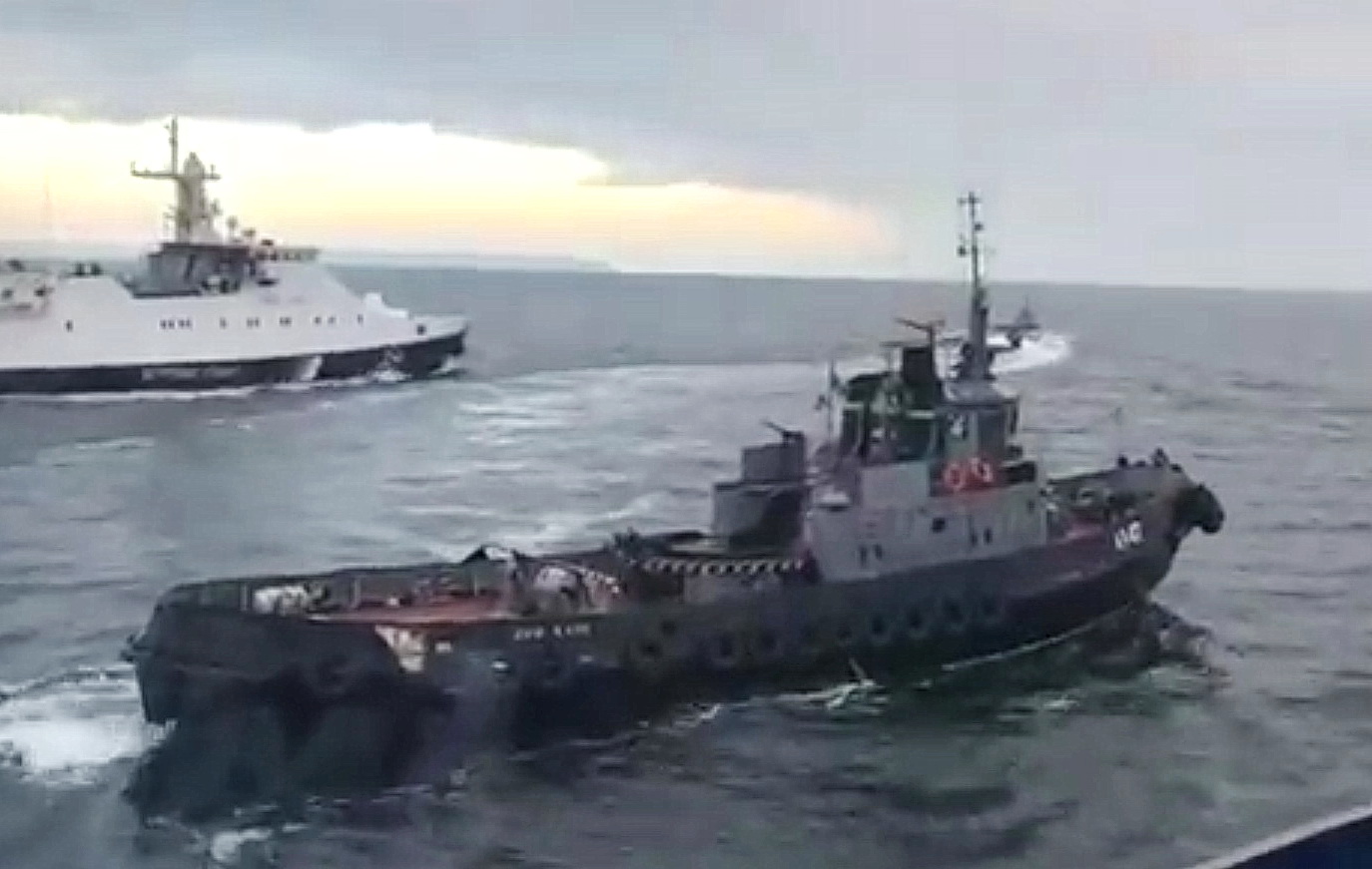 La Russia impedisce alla marina ucraina la militarizzazione del Mare di Azov – Aggiornato