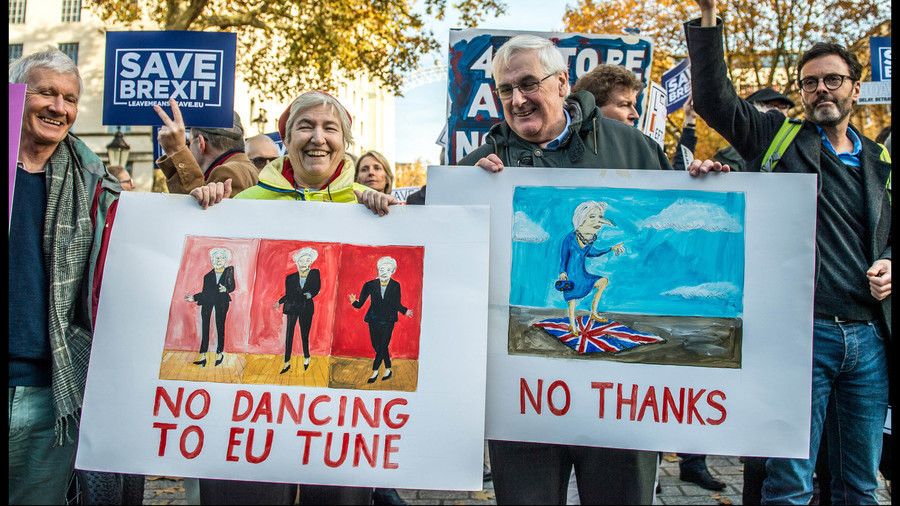 Come la debacle della Brexit stia svelando e distruggendo il Regno dis-Unito