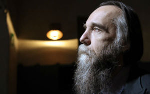 Aleksandr Dugin: "Combattiamo insieme, moriamo insieme. E rinasceremo insieme"