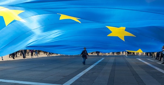 Preaccordo tra Macron e Merkel