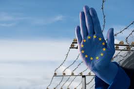 La preoccupazione che le restrizioni alle frontiere minaccino la libertà di circolazione nell'UE