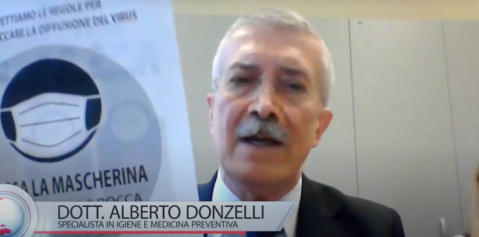 Donzelli: "L'uso prolungato della mascherina può portare a cicli di amplificazione del virus, spingendolo in profondità nei polmoni"