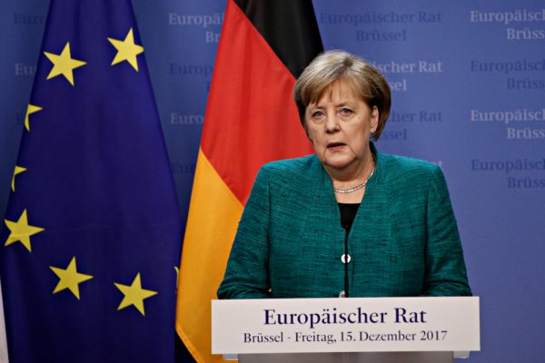 La Teologia Politica della Colpa Bianca: Trump come minaccia alla narrazione del dopoguerra in UE