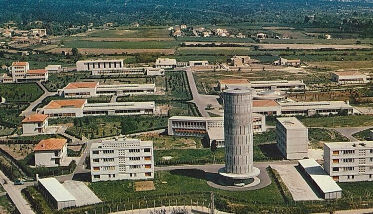 L'ospedale psichiatrico Le Mas Careiron di Uzès
