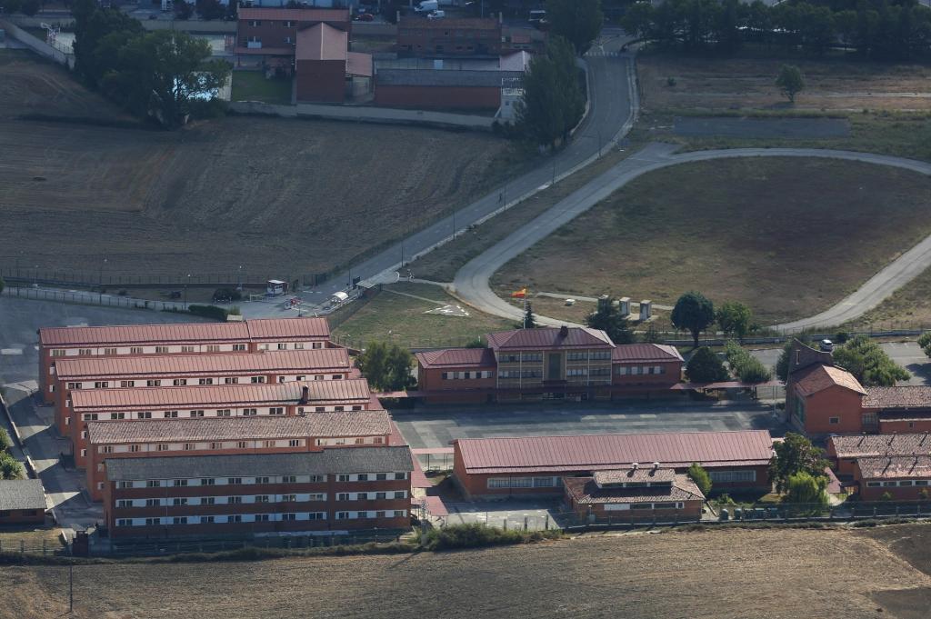 Instalaciones del Cuartel Militar de Aizoain