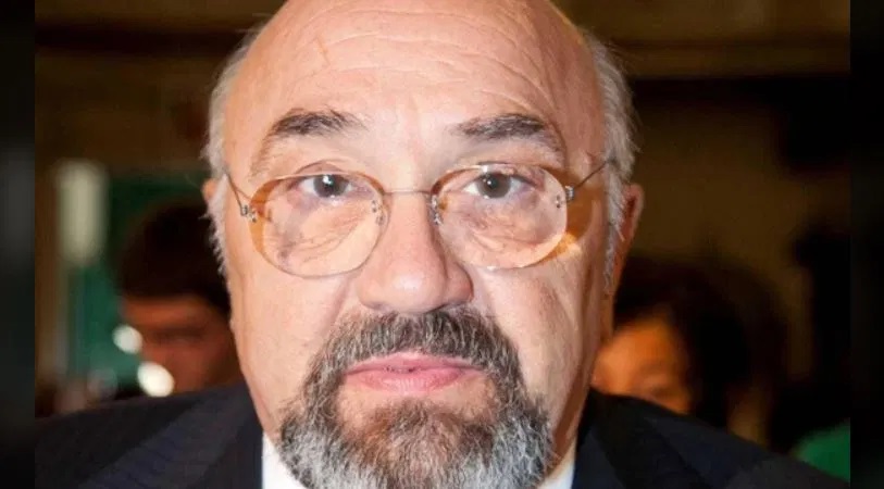 “Mio padre morto dopo la prima dose, ditemi perchè”