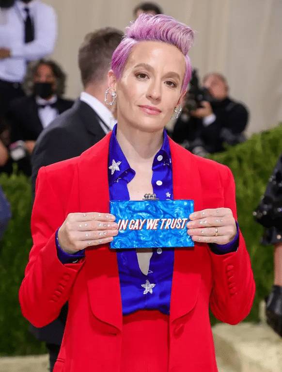 Megan Rapinoe met gala