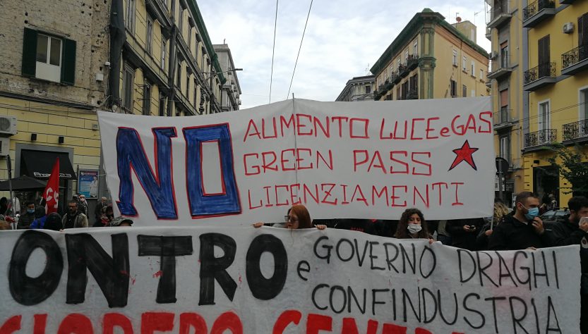 Lavoratori in piazza, anche, contro il green pass