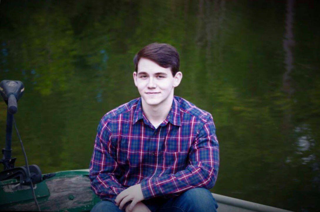 Fully vaccinated student dies of covid complications