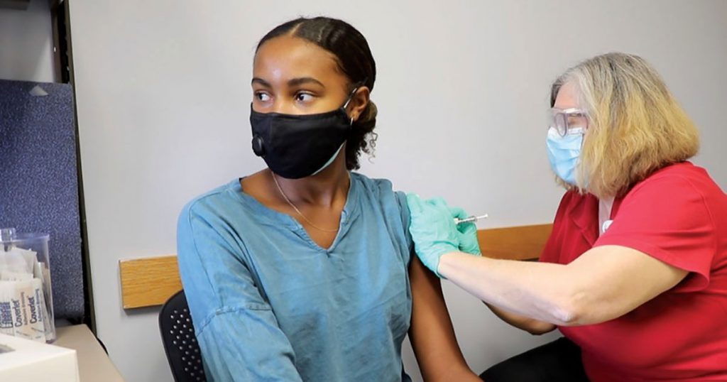 Come nascondere il fallimento dei vaccini COVID